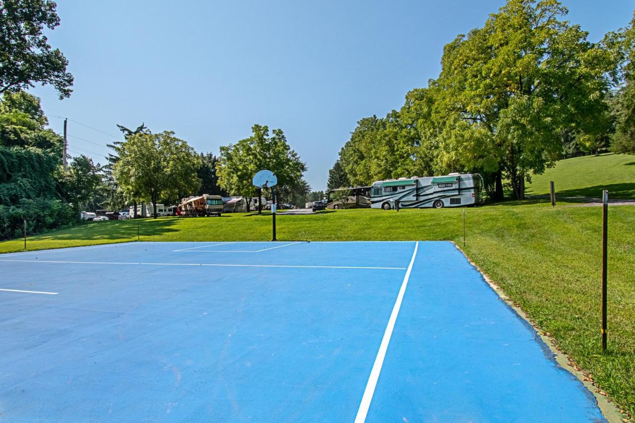 Hershey Camping Resort Park Model 6 Mount Wilson Экстерьер фото